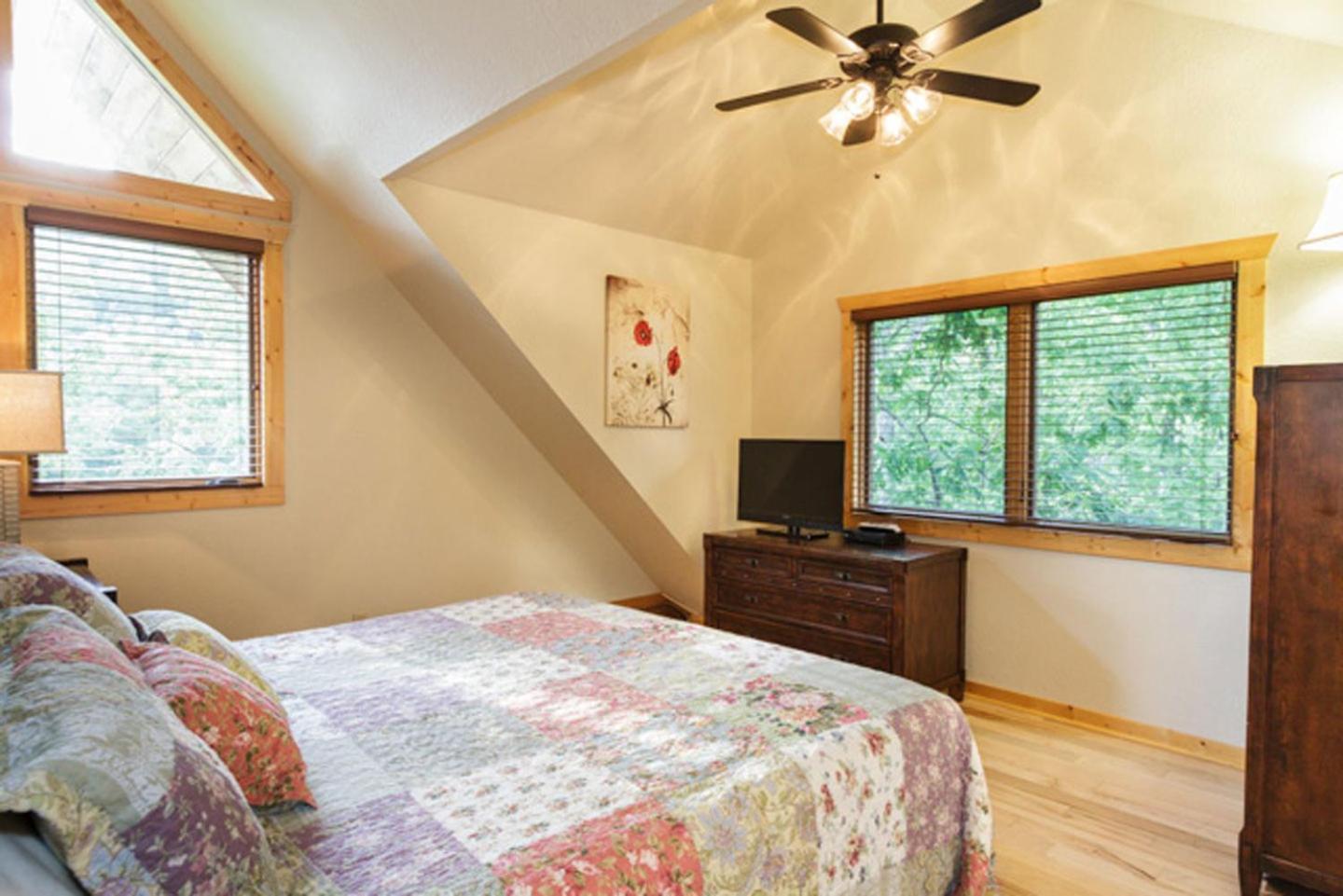 Big Bear Ridge Lodge - Breathtaking Mountain Views And Private Forest Scenes In Amazing Large Log Cabin Gatlinburg Exteriér fotografie
